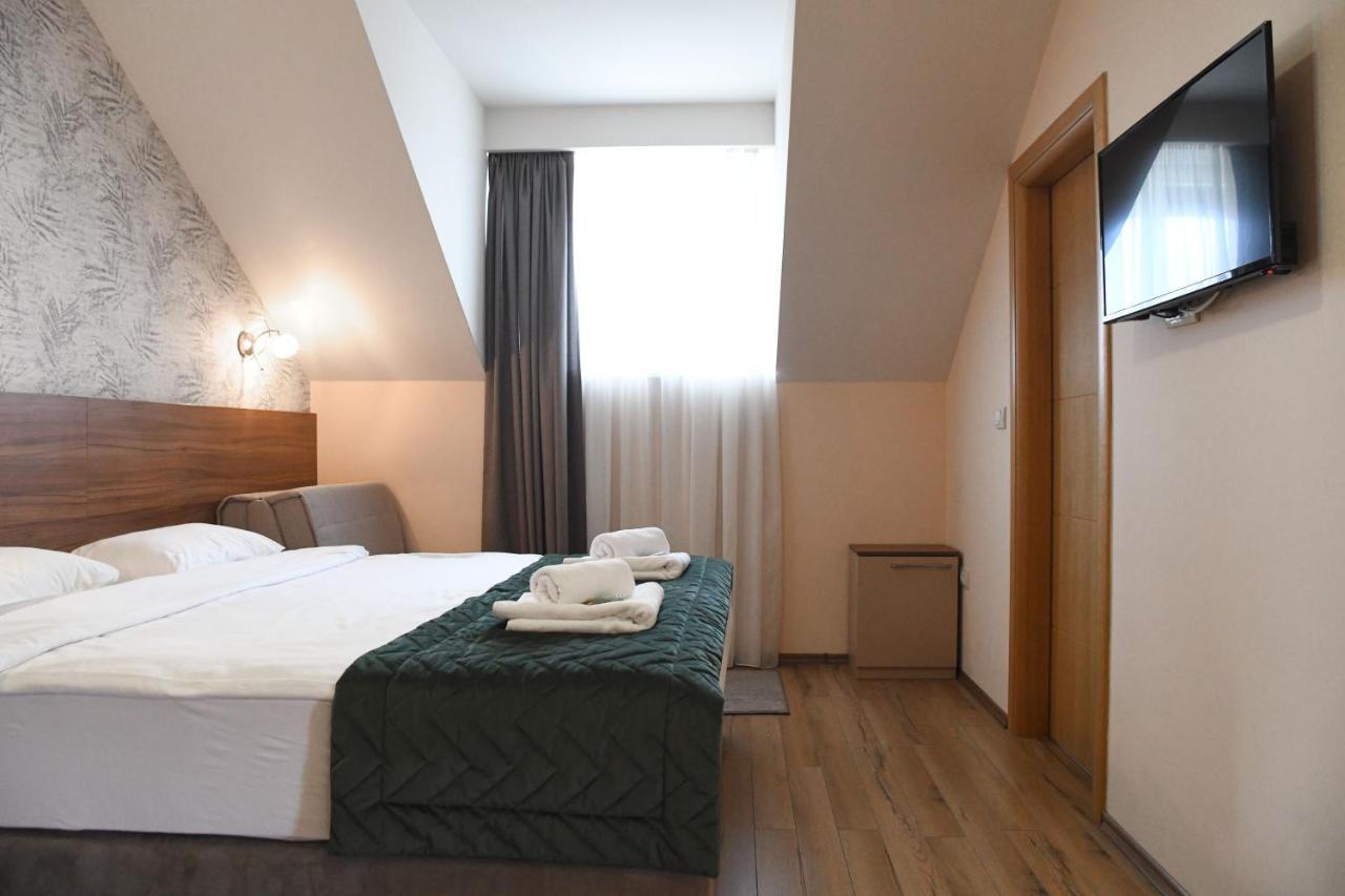 Hotel Garden Novi Sad Dış mekan fotoğraf