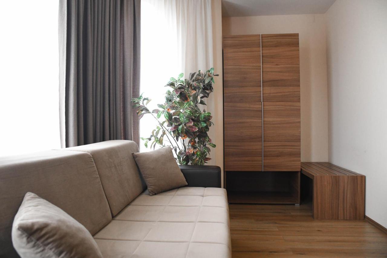 Hotel Garden Novi Sad Dış mekan fotoğraf