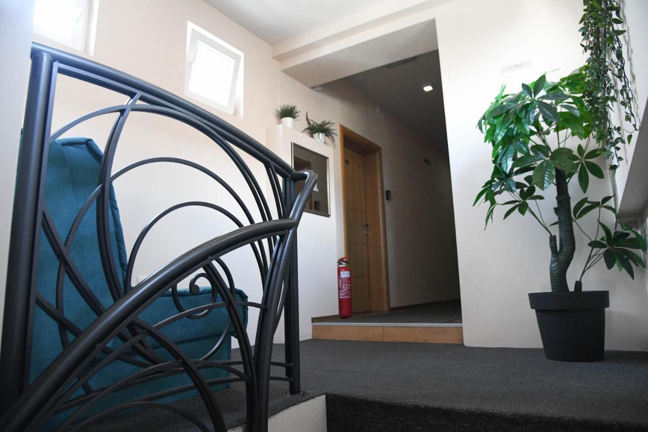 Hotel Garden Novi Sad Dış mekan fotoğraf
