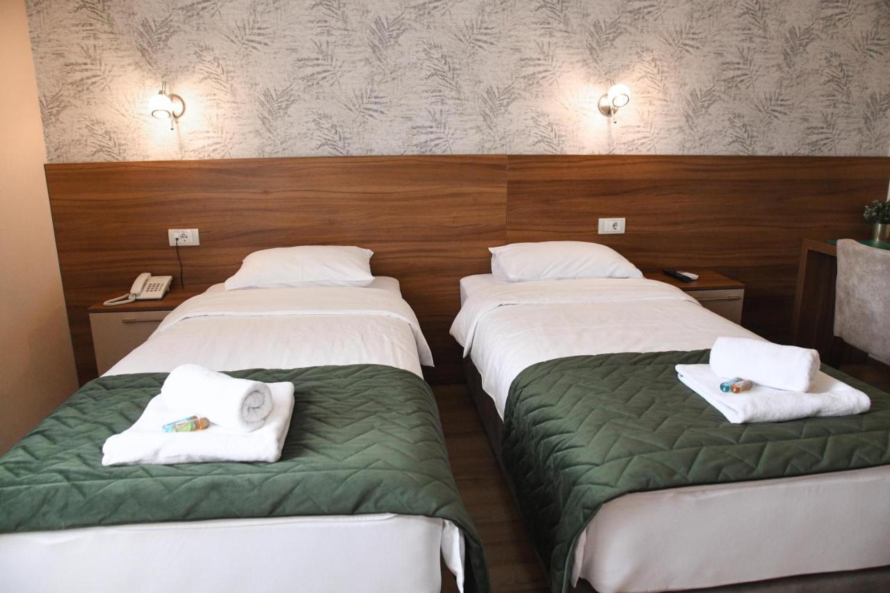 Hotel Garden Novi Sad Dış mekan fotoğraf