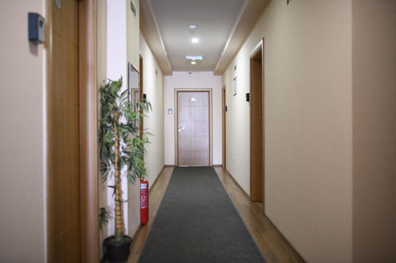 Hotel Garden Novi Sad Dış mekan fotoğraf