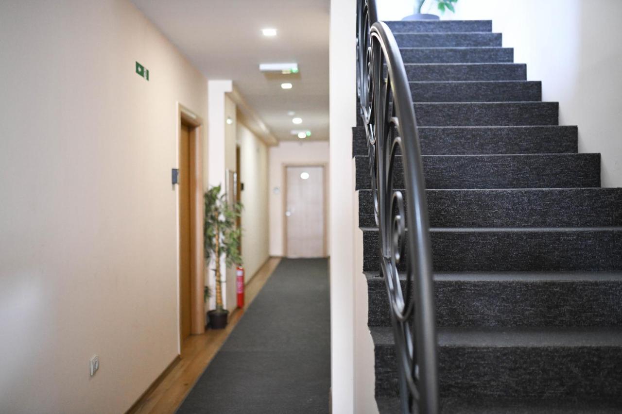 Hotel Garden Novi Sad Dış mekan fotoğraf