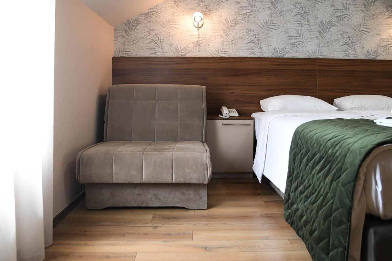 Hotel Garden Novi Sad Dış mekan fotoğraf