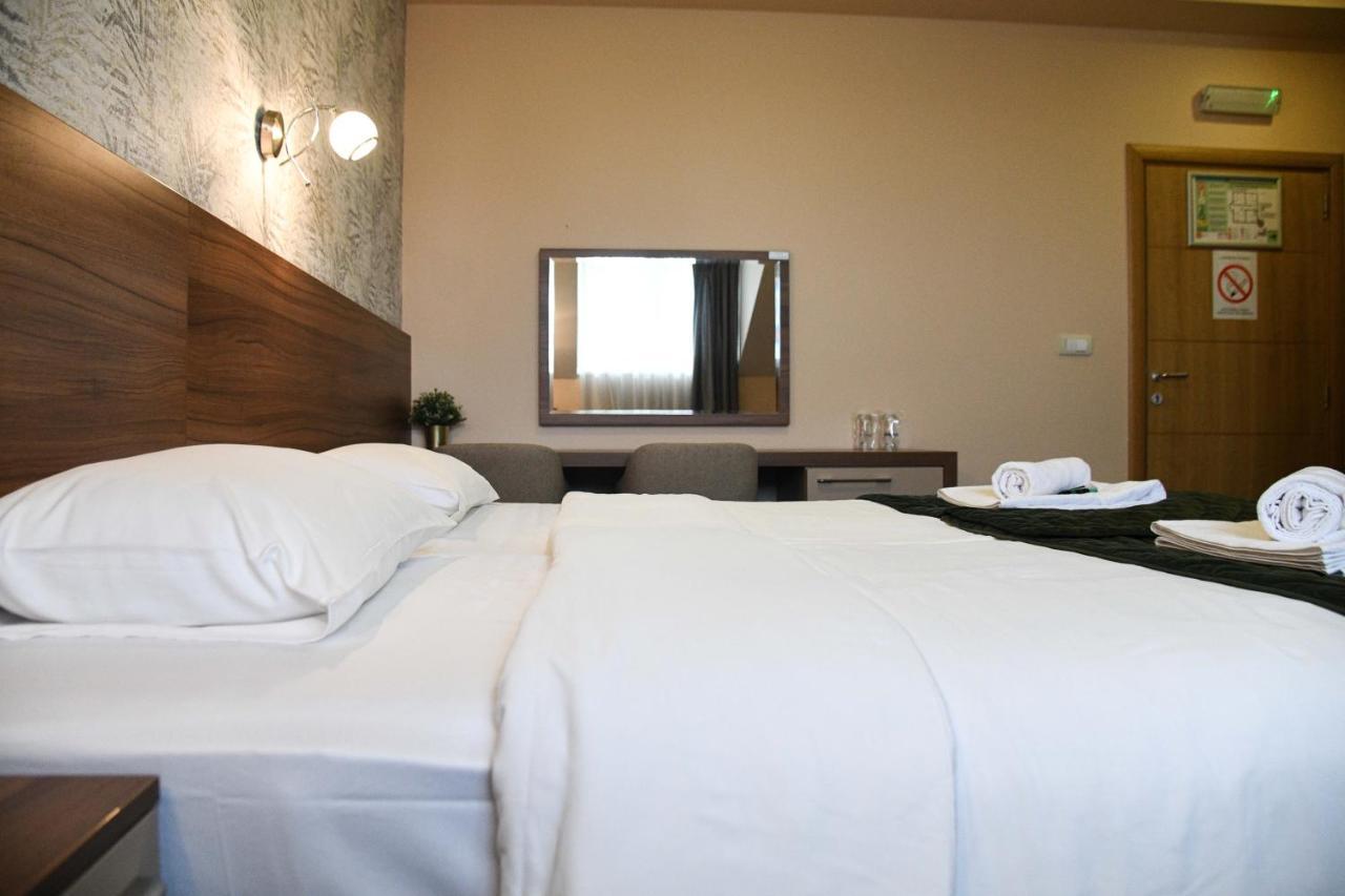 Hotel Garden Novi Sad Dış mekan fotoğraf