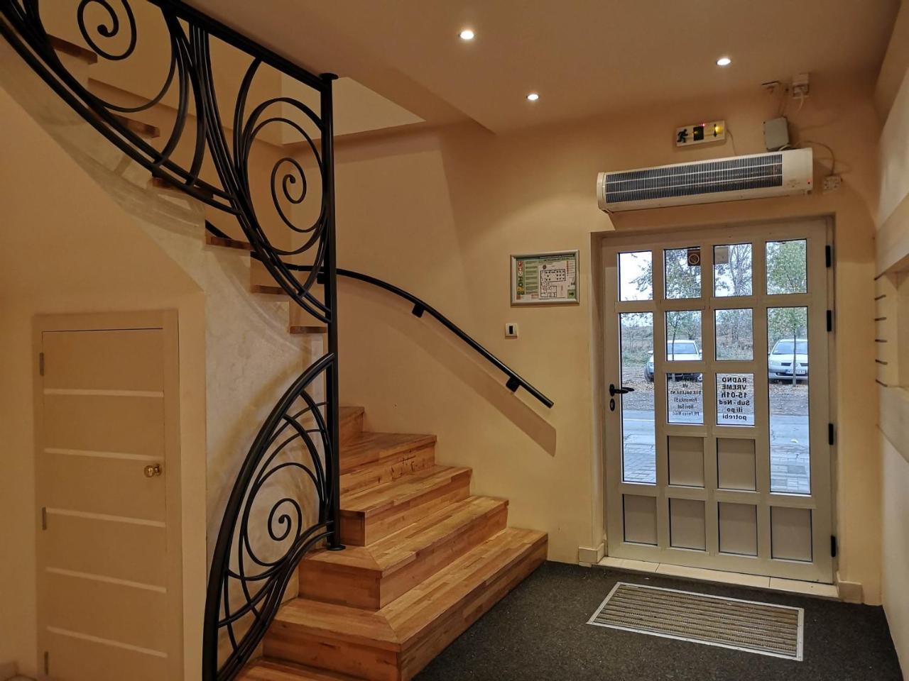 Hotel Garden Novi Sad Dış mekan fotoğraf